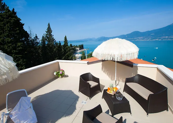 La Corte Danese Aparthotel Torri Del Benaco