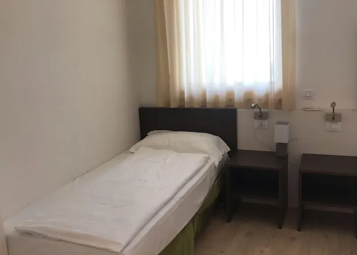 Aparthotel La Corte Danese Torri Del Benaco