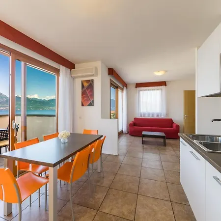 Aparthotel La Corte Danese Torri Del Benaco