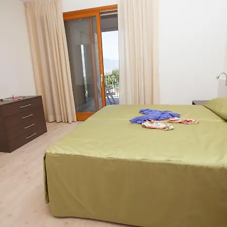 La Corte Danese 2* Torri Del Benaco