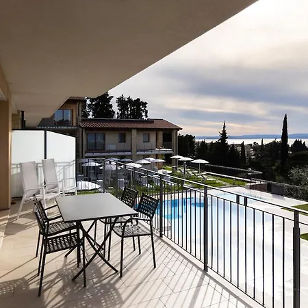 La Corte Danese Aparthotel Torri Del Benaco