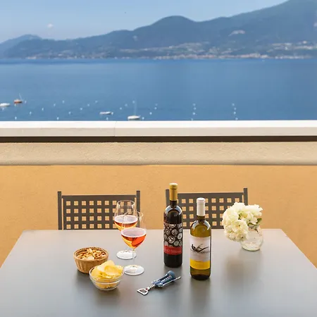 La Corte Danese Aparthotel Torri Del Benaco